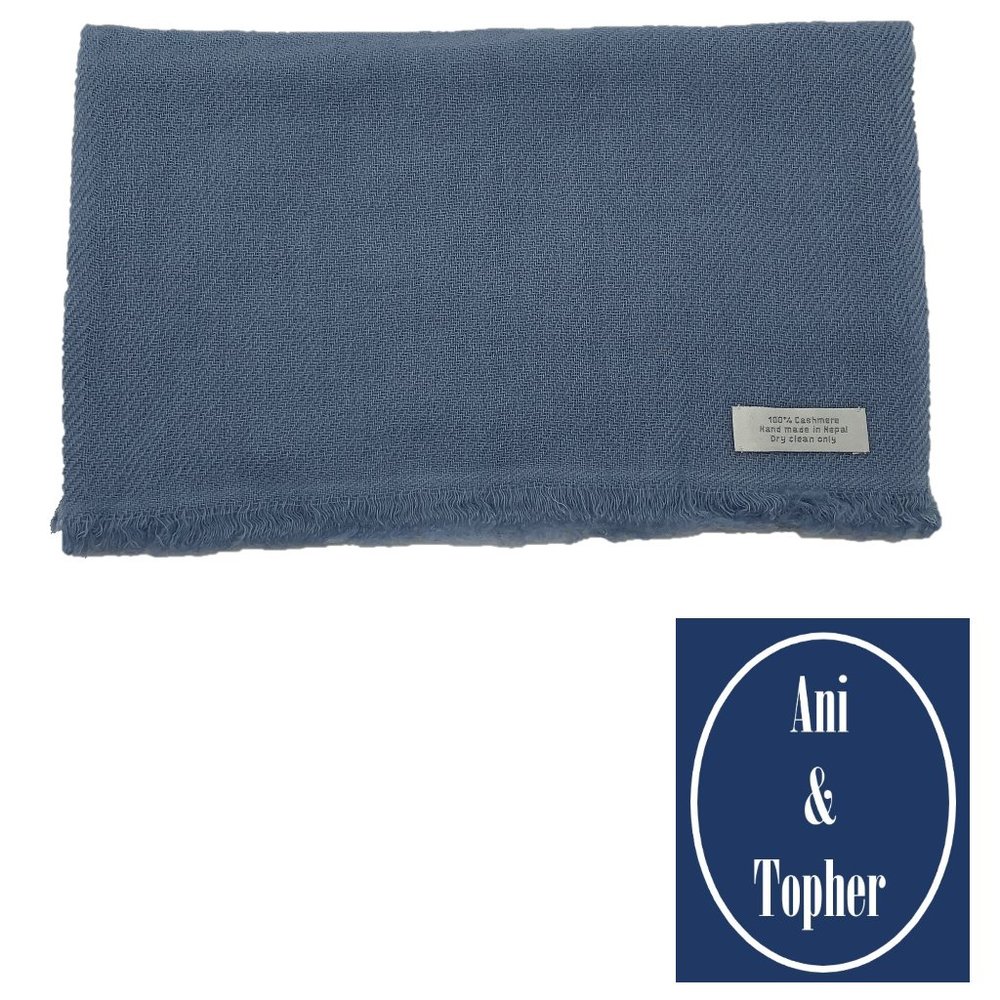 100% Cashmere Scarf NWT - Picture 9 of 9
